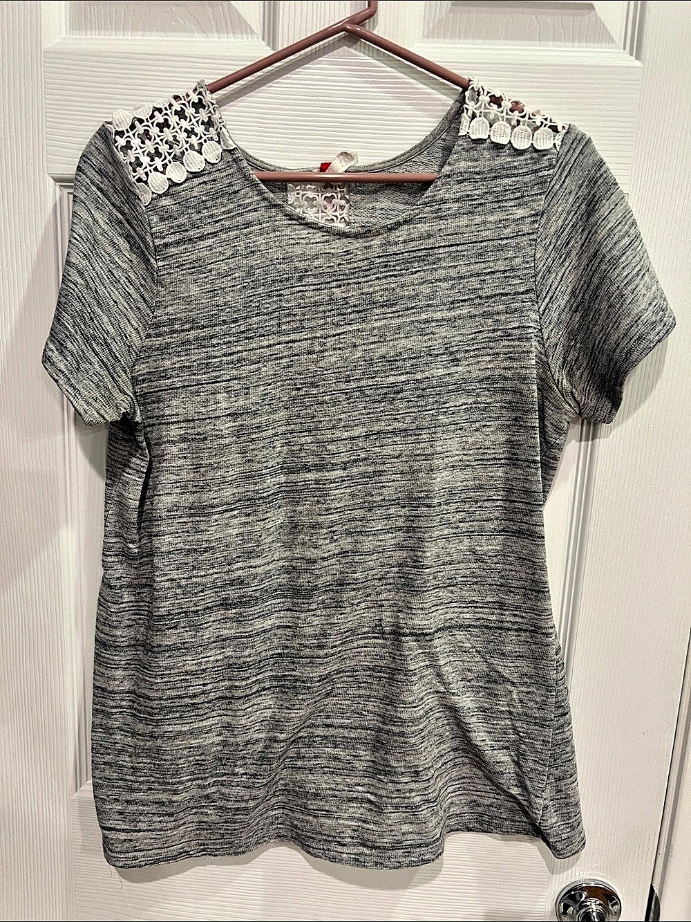 J mode : Gray Abstract Short Sleeve Top Size 1.5